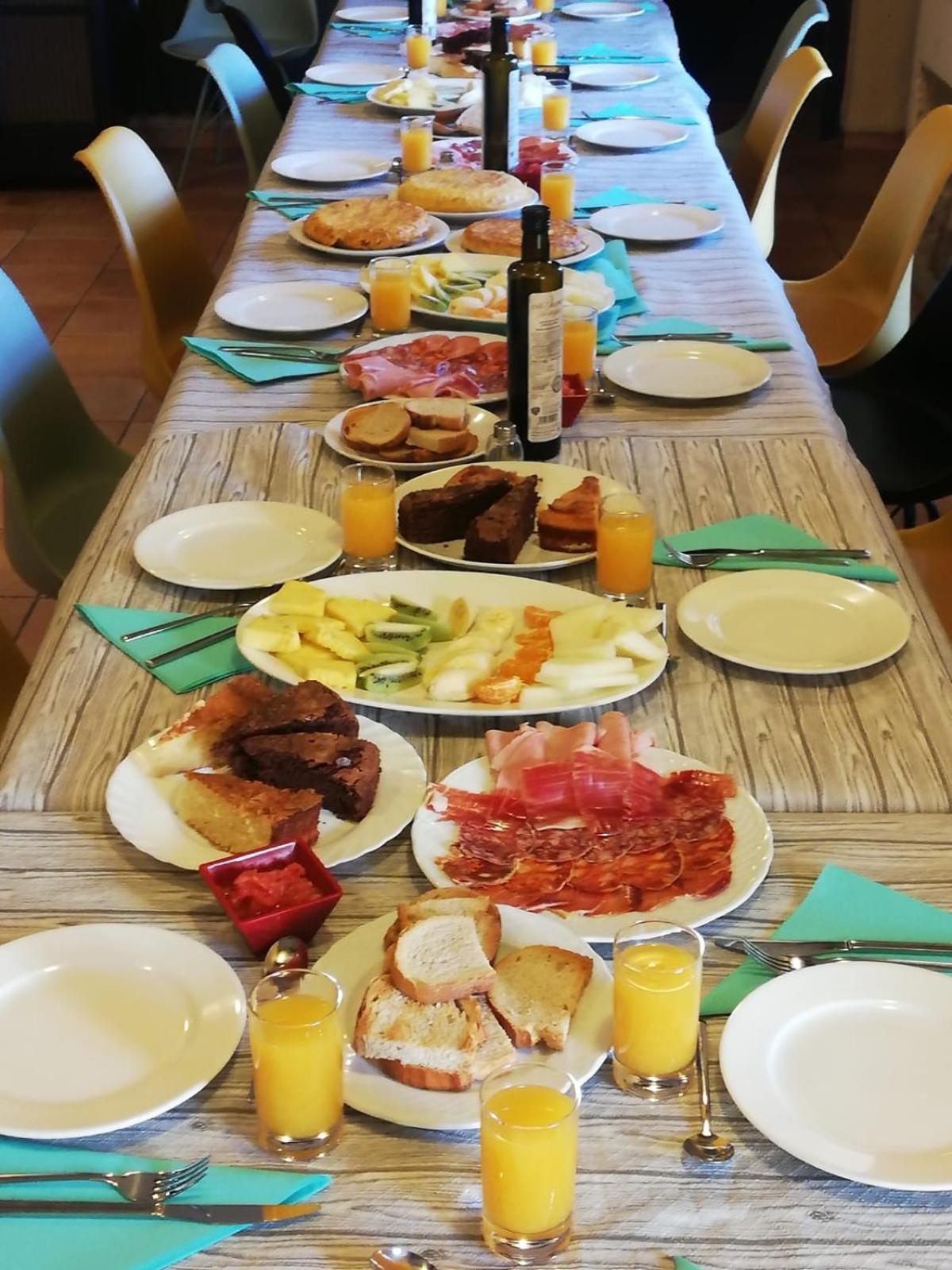Hotel Restaurante Agapio De Tresnino Quintanilla de Onésimo エクステリア 写真