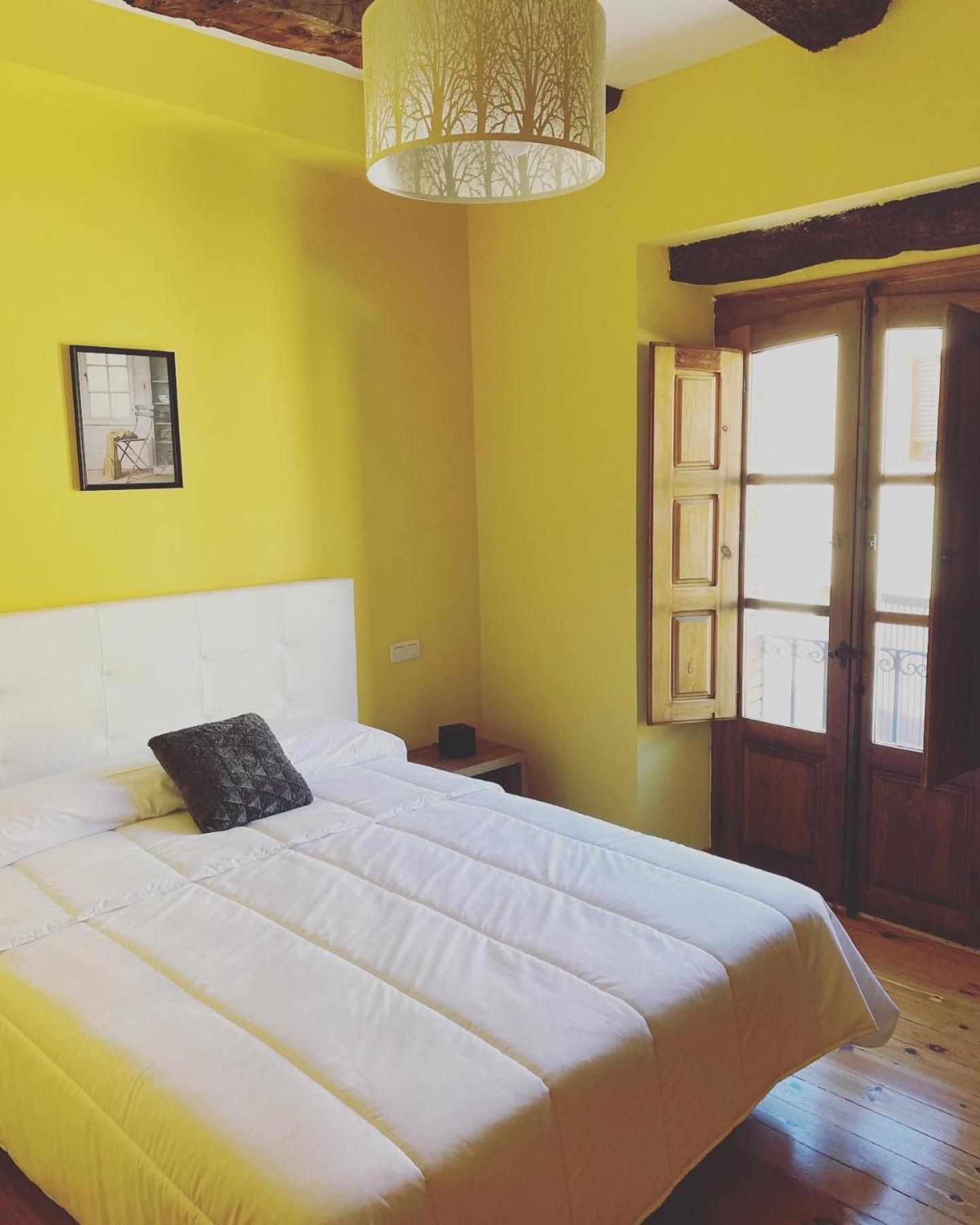 Hotel Restaurante Agapio De Tresnino Quintanilla de Onésimo エクステリア 写真