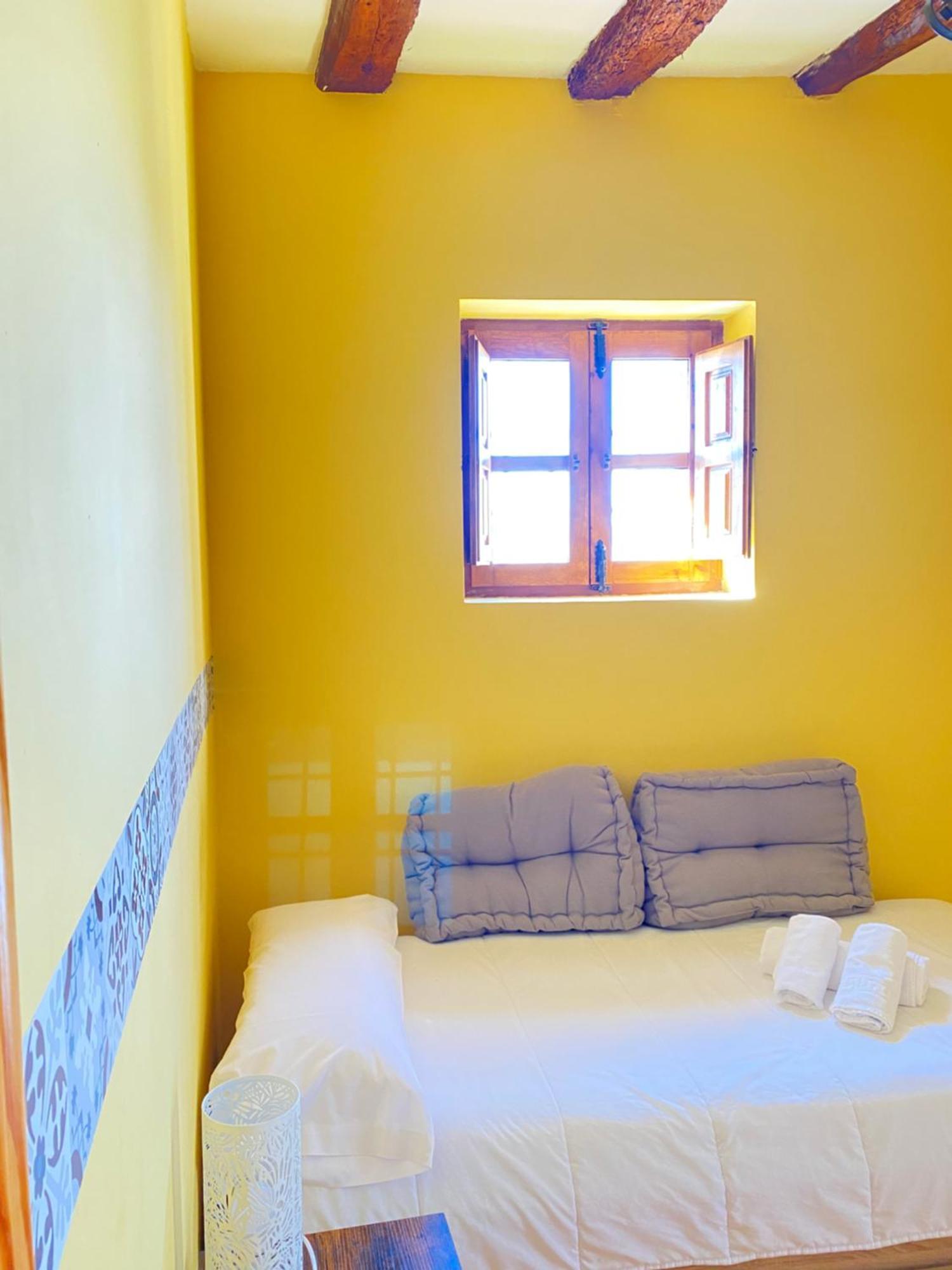 Hotel Restaurante Agapio De Tresnino Quintanilla de Onésimo エクステリア 写真