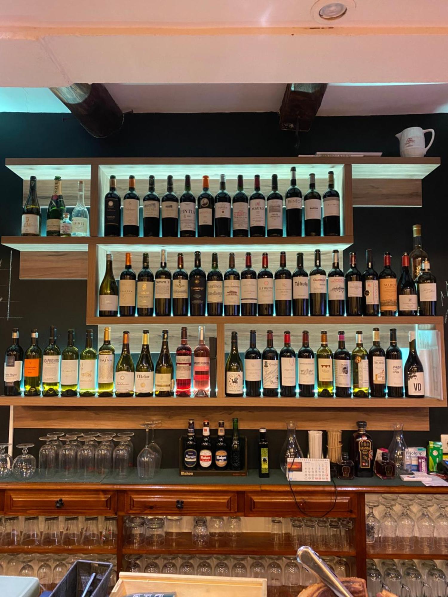 Hotel Restaurante Agapio De Tresnino Quintanilla de Onésimo エクステリア 写真